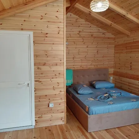 Camping Krahinaeshllakut
